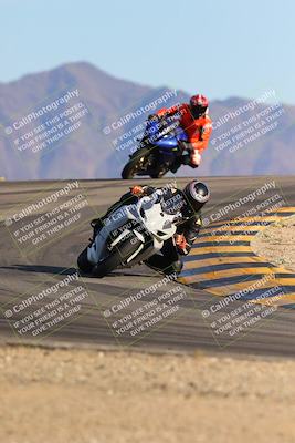 media/Dec-10-2023-SoCal Trackdays (Sun) [[0ce70f5433]]/Turn 12 (2pm)/